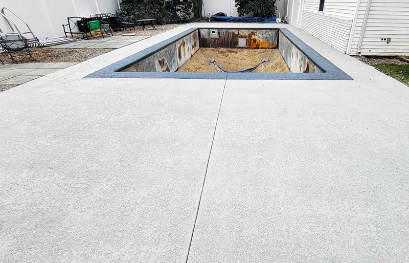 Renovated pool coping with polymer concrete