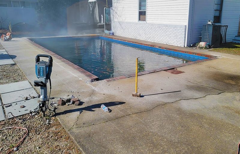 Bullnose coping renovation on in-ground pool New England