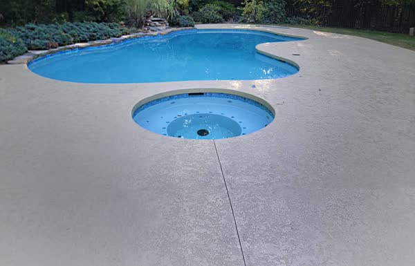 Spa detail with tile and jets